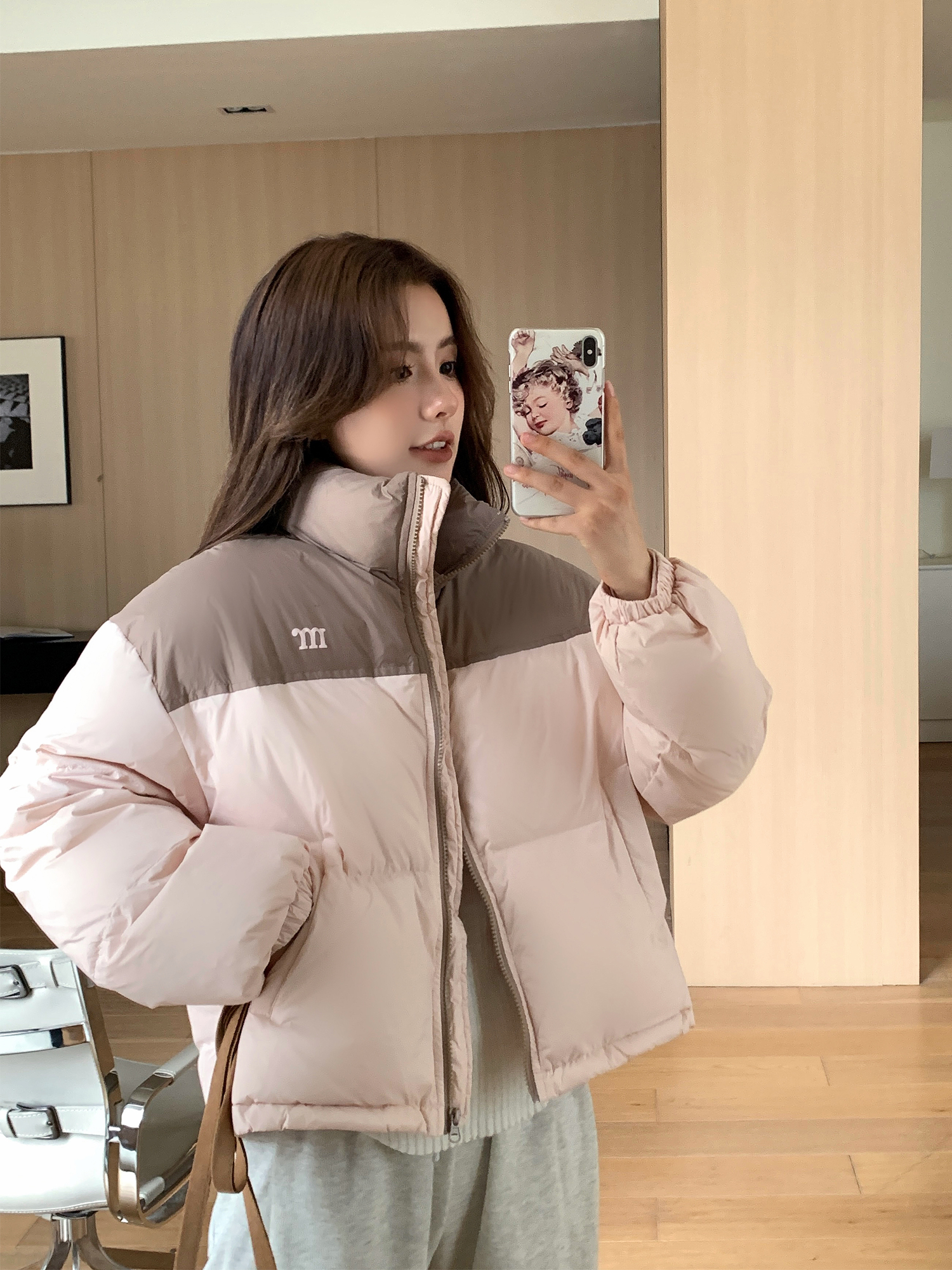 Korean style small down jacket for women, short, loose, niche design, spliced ​​stand collar, 90 white duck down winter jacket