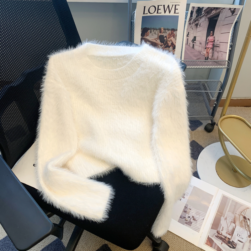 New winter imitation mink velvet short furry little top for women with gentle style high-end loose long-sleeved sweater