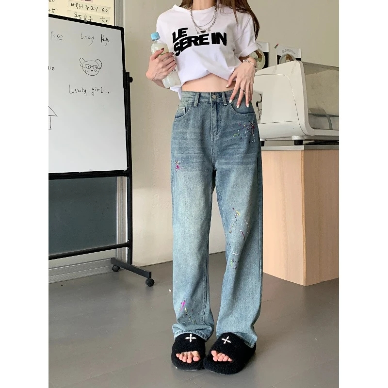 Retro washed flower color embroidered jeans for women in spring and summer, loose slimming straight high-waisted floor-length pants
