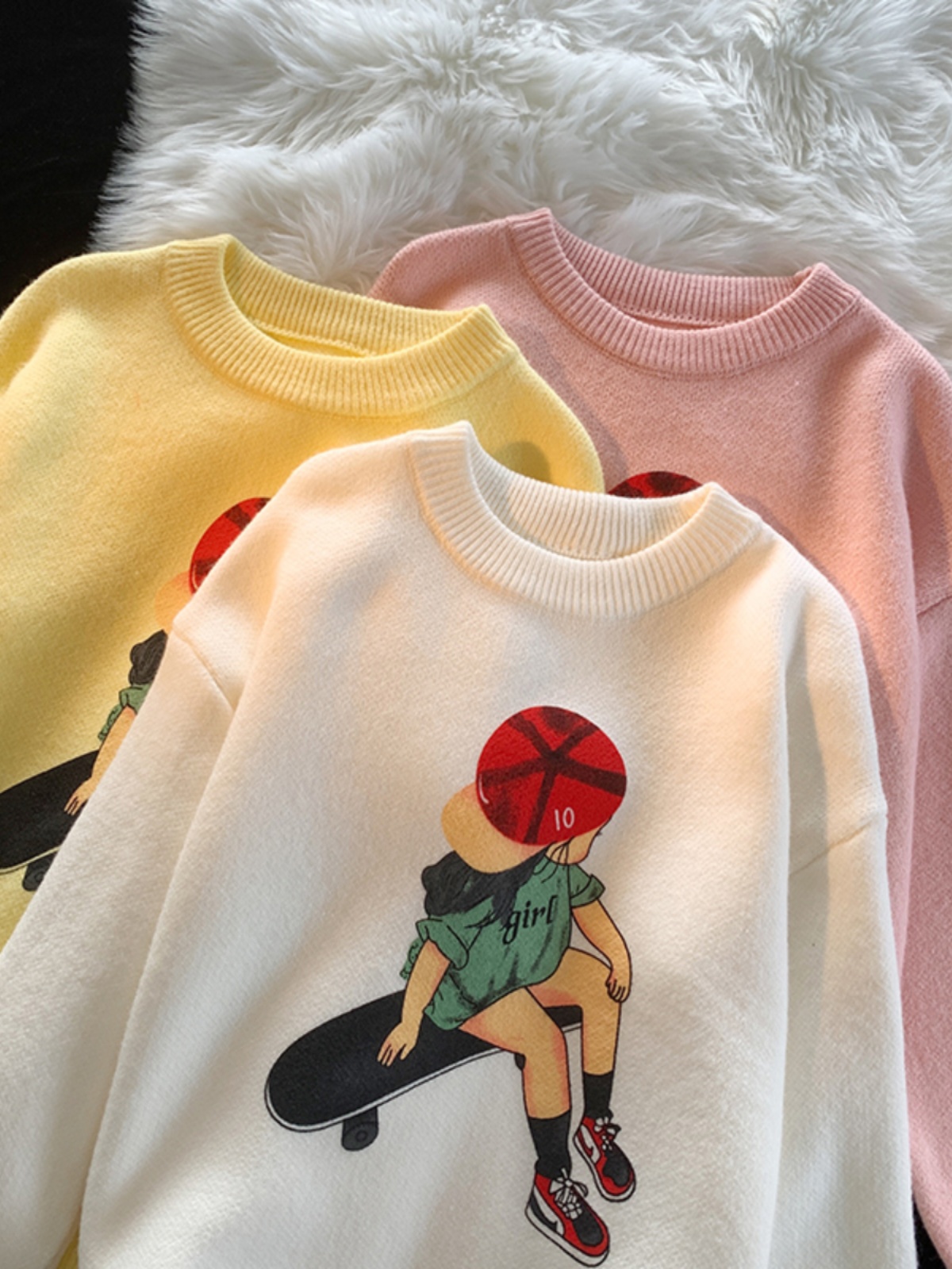 Autumn and winter fashion new versatile large version sweet printed skateboard girl round neck long sleeve thickened knitted sweater for women