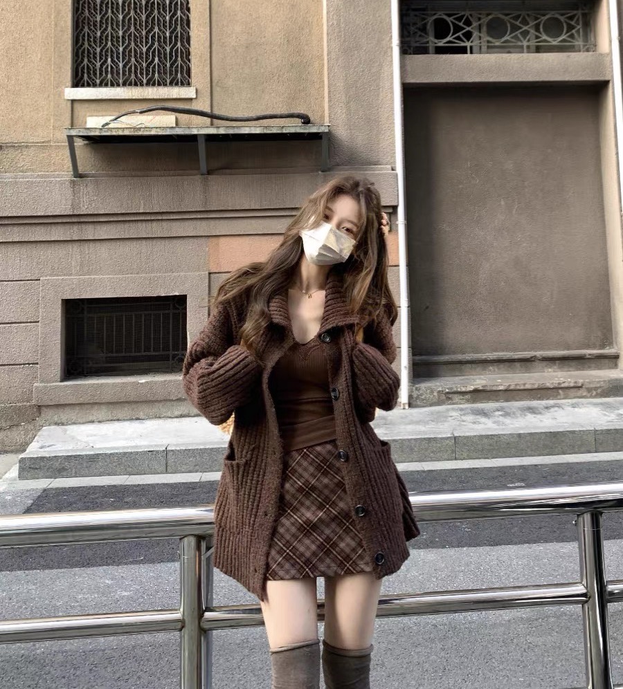 Prodigal Xiaoxie studio variegated stand-up collar knitted cardigan sweater jacket for women autumn and winter commuting all-match top