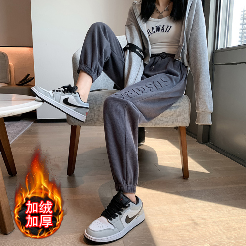 Real shot 2023 autumn and winter Korean style casual loose straight plus velvet thickened sweatpants large size wide leg leggings for women