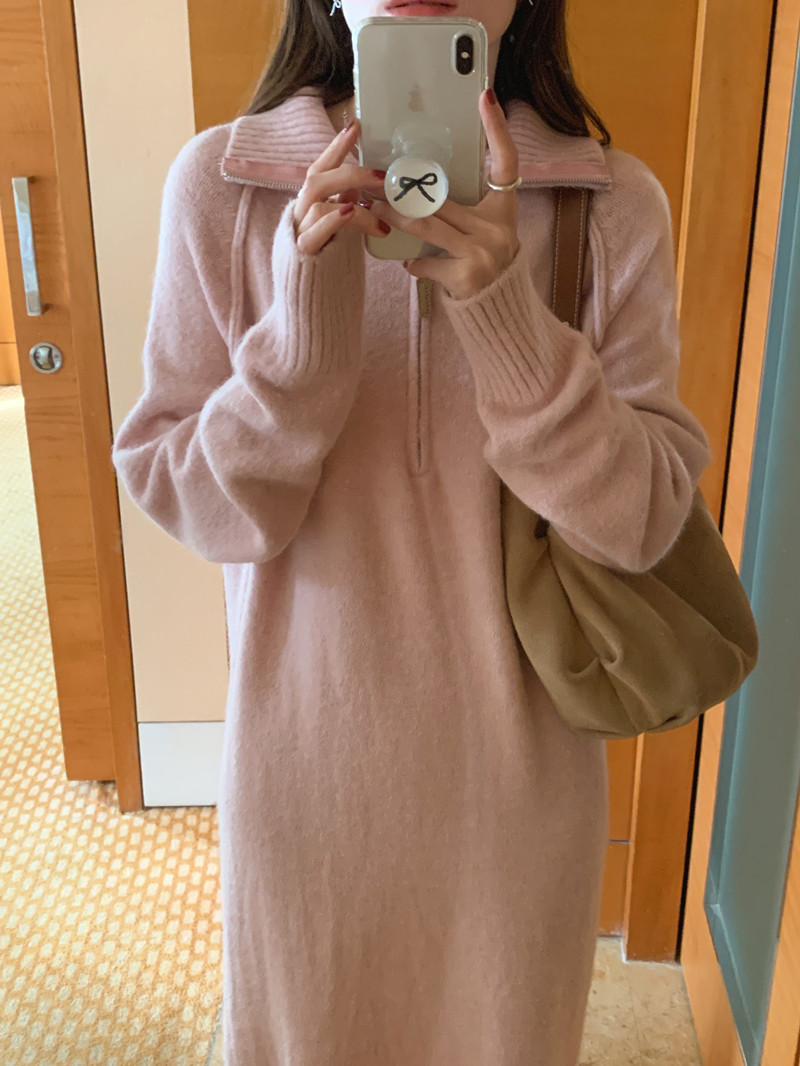 Actual shot of stand-up turtleneck sweater dress, zipper long knitted skirt, straight knee-length dress, 3 colors