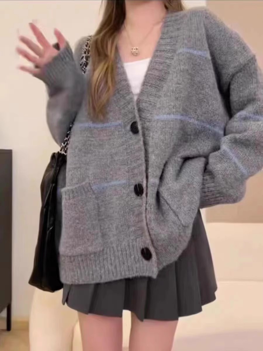 2023 new autumn and winter fashion loose Korean style casual lazy style striped outer knitted cardigan women's v-neck top