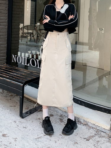 Actual shot ~ American workwear skirt for women in autumn, high-waisted A-line slit skirt, slim, casual, versatile mid-length skirt