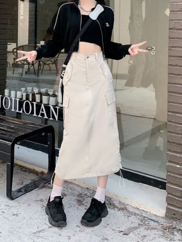 Actual shot ~ American workwear skirt for women in autumn, high-waisted A-line slit skirt, slim, casual, versatile mid-length skirt