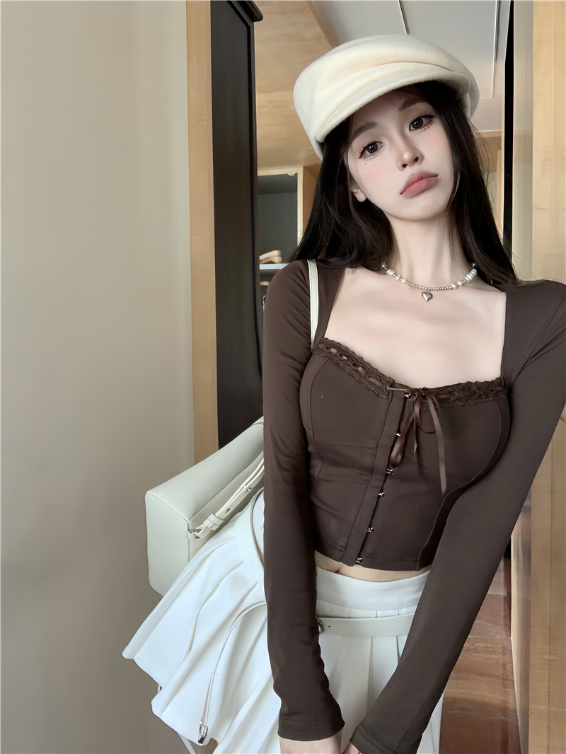 Black square-neck long-sleeved T-shirt for women in autumn, pure desire short inner layered shirt, lace super-showing top