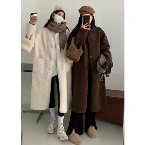 2023 new autumn and winter coat women's season high-end mid-length small lamb wool coat
