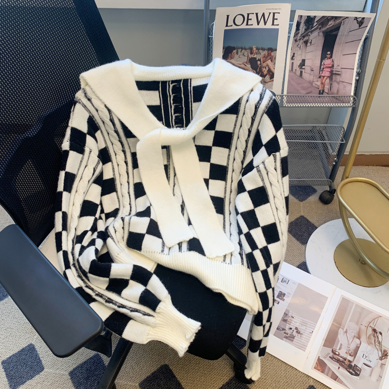 Autumn and winter women's new French style intellectual plaid design fake two-piece navy collar pullover sweater long-sleeved sweater
