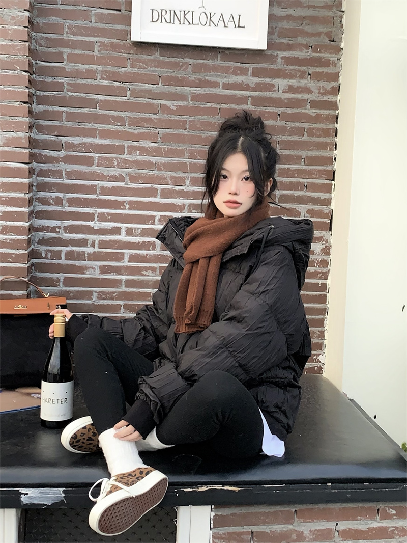 Real shot~Basic winter warm hooded bread coat, cotton coat and cotton coat for women