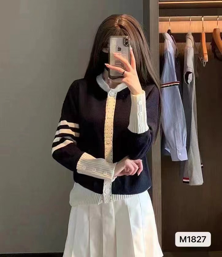 秋冬新款韓版時尚學院風圓領撞色假口袋設計開衫上衣女