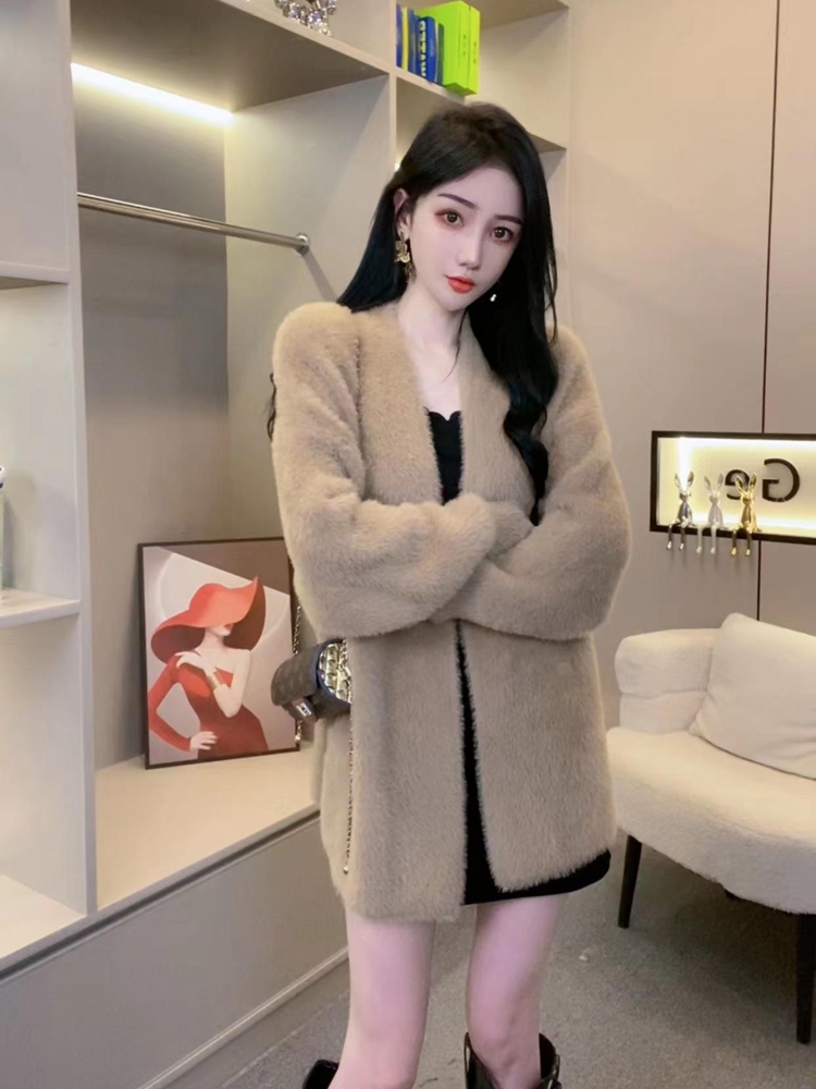 Solid color mink velvet sweater jacket for women in autumn and winter new thickened loose lazy style mid-length wool knitted cardigan