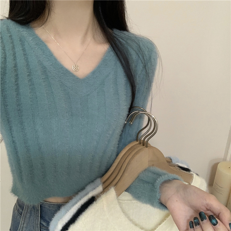 Real shot of autumn and winter new soft and waxy imitation mink long-sleeved short knitted sweater for women