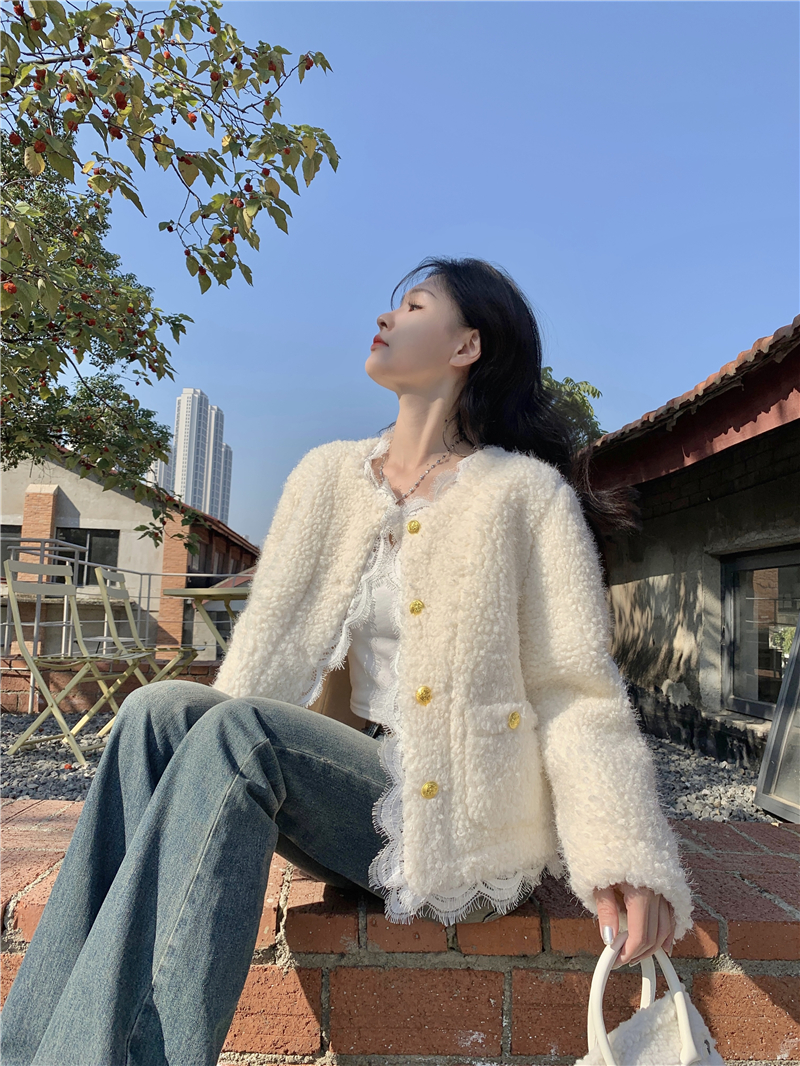 新款韓版小香風外套蕾絲花邊仿羊羔毛皮毛一體上衣女   實拍
