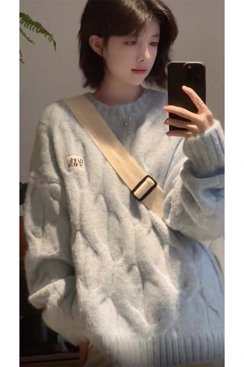 Japanese milk fufu twist round neck sweater for women in autumn and winter loose lazy style bf soft waxy thickened sweater jacket trendy