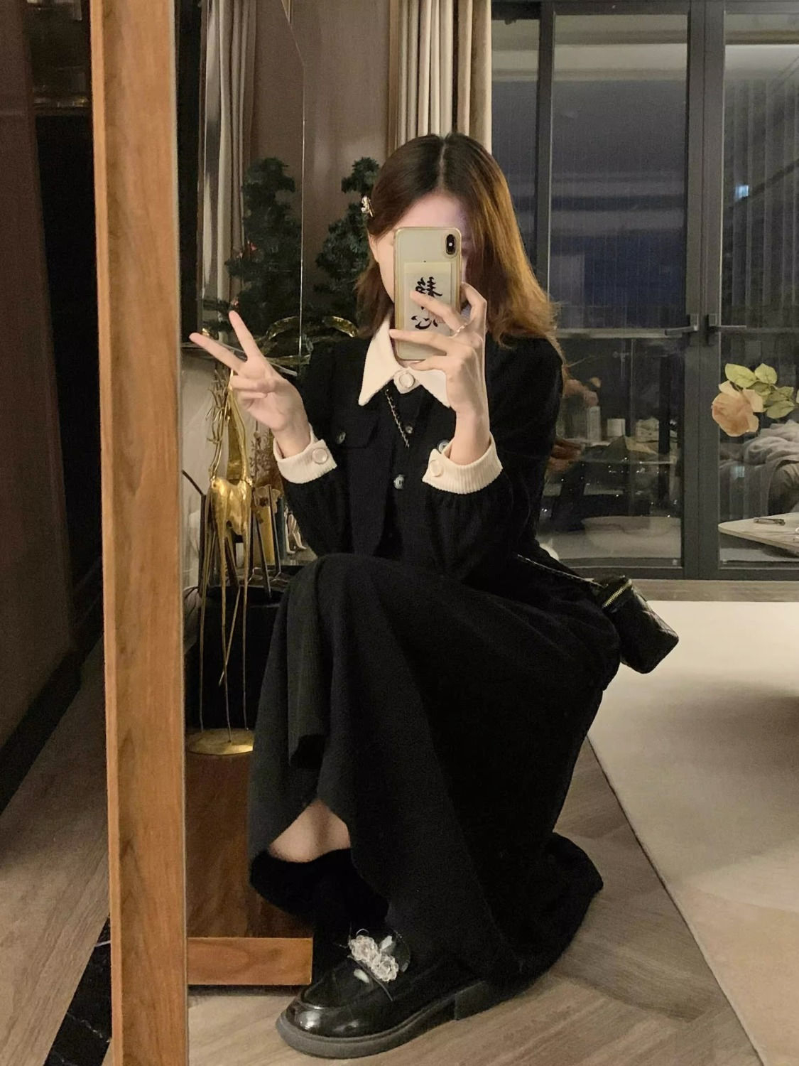 Corduroy autumn and winter new style small black fake two-piece dress French style small fragrant Hepburn waist long skirt