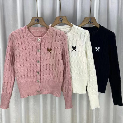 Embroidered Twist Knitted Sweater Cardigan Jacket Women's Autumn and Winter New Soft and Slim Fit Short Top for Little People