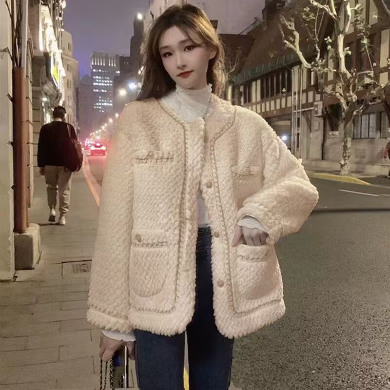 2023秋冬新款韓版小香風羊羔毛外套女寬鬆加厚仿皮草皮毛一體上衣