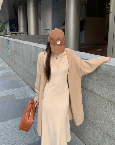 Actual shot of new autumn and winter styles ~ 2023 Korean style lapel diagonal placket dress long-sleeved knitted A-line skirt for women