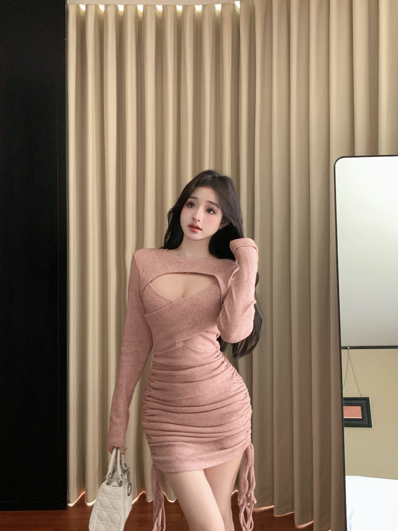 Real shot of pure lust sexy hottie careful machine knitted dress female autumn and winter slim drawstring hip short skirt