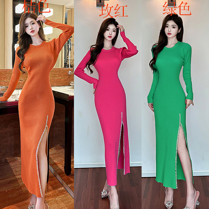 Actual shot of autumn and winter Korean style ladylike long-sleeved round neck waist slit hip-covering knitted bottoming dress long skirt