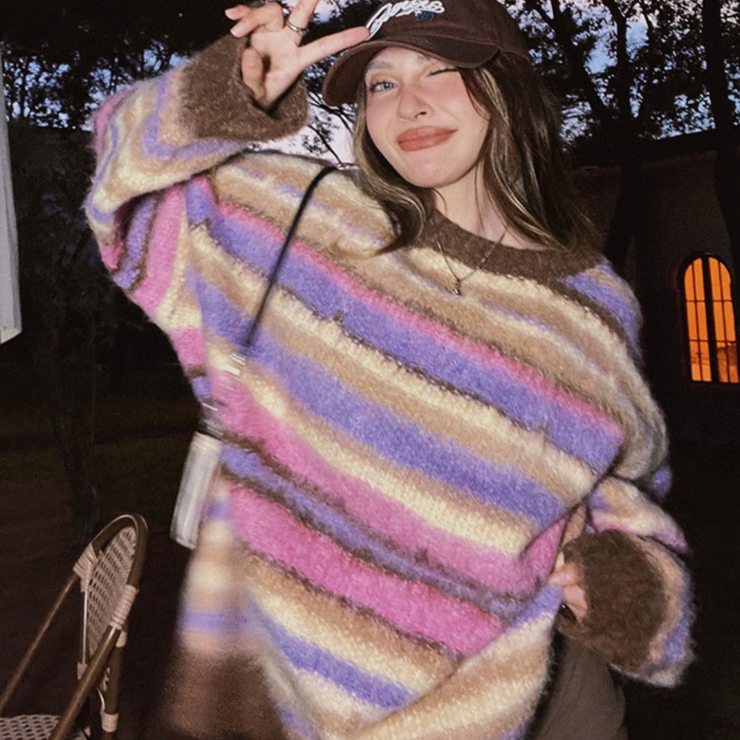 Round neck long-sleeved striped knitted thickened sweater for women, lazy style autumn and winter new design retro top