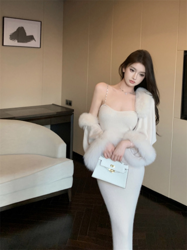 Real shot of autumn and winter atmosphere furry splicing shawl sweater jacket chain suspender long skirt two-piece set