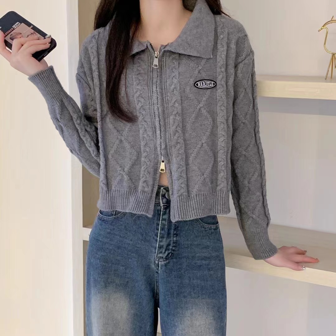 Cashmere quality, gentle design, niche zipper knitted cardigan sweater for women