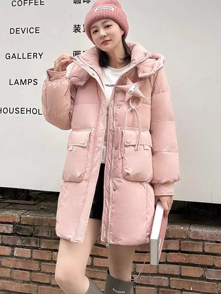 Small hooded star down jacket for women 2023 winter new three-dimensional decoration mid-length slim thickened jacket