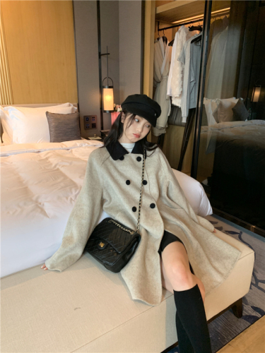 Long woolen windbreaker jacket, trendy women's clothing, high-end temperament, small French style small fragrance woolen coat, winter