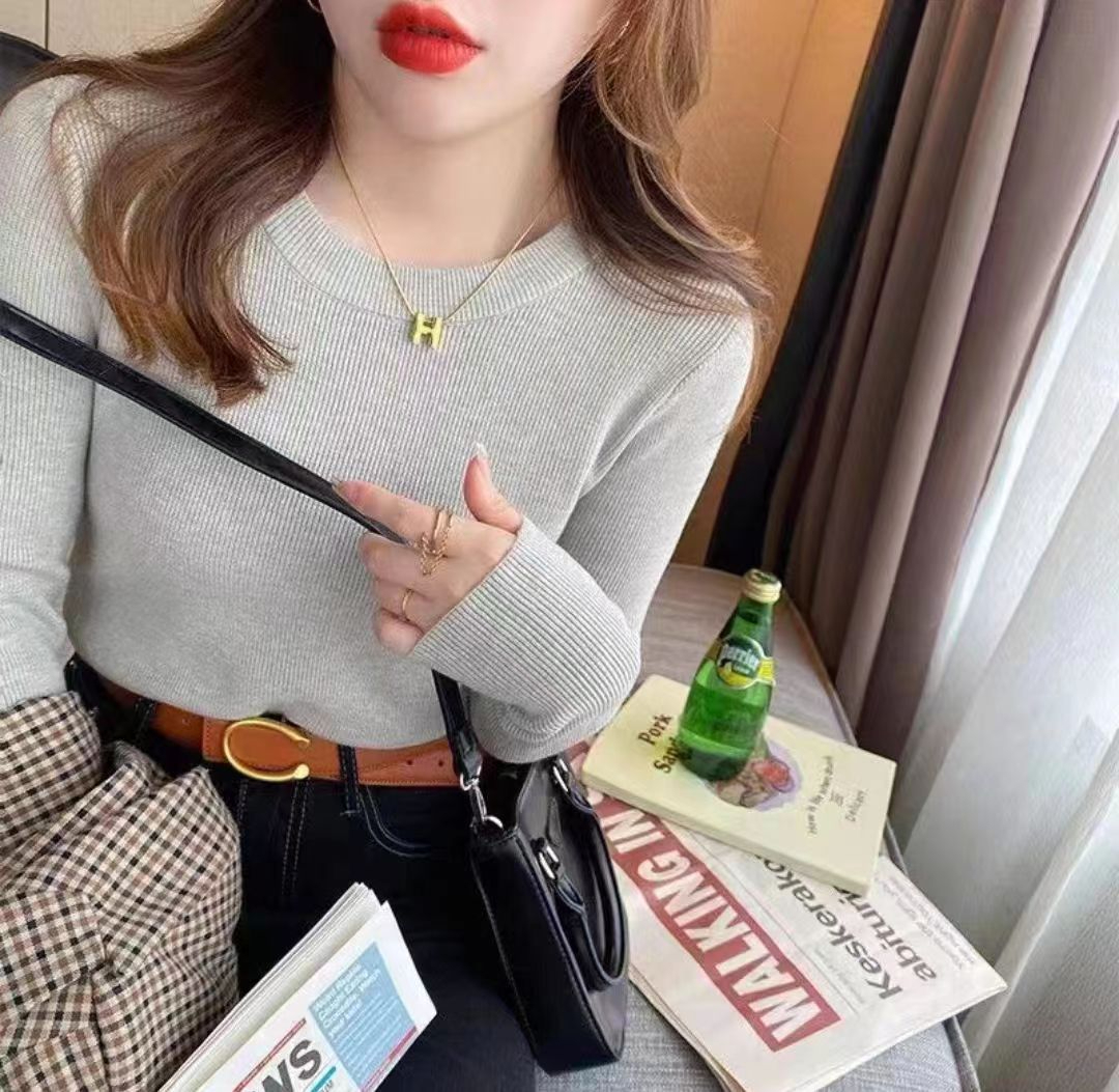 天貓品質春秋新款女修身內搭打底衫圓領長袖秋季法式針織上衣