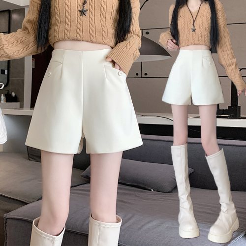 Real shot of casual shorts for women  winter new high-waisted woolen shorts versatile woolen A-line wide-leg pants