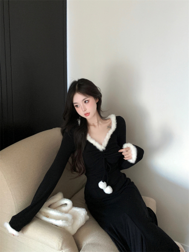 Actual shot~French pure desire black slim dress for women, waist-cinching, temperament and design, autumn and winter bottoming long skirt