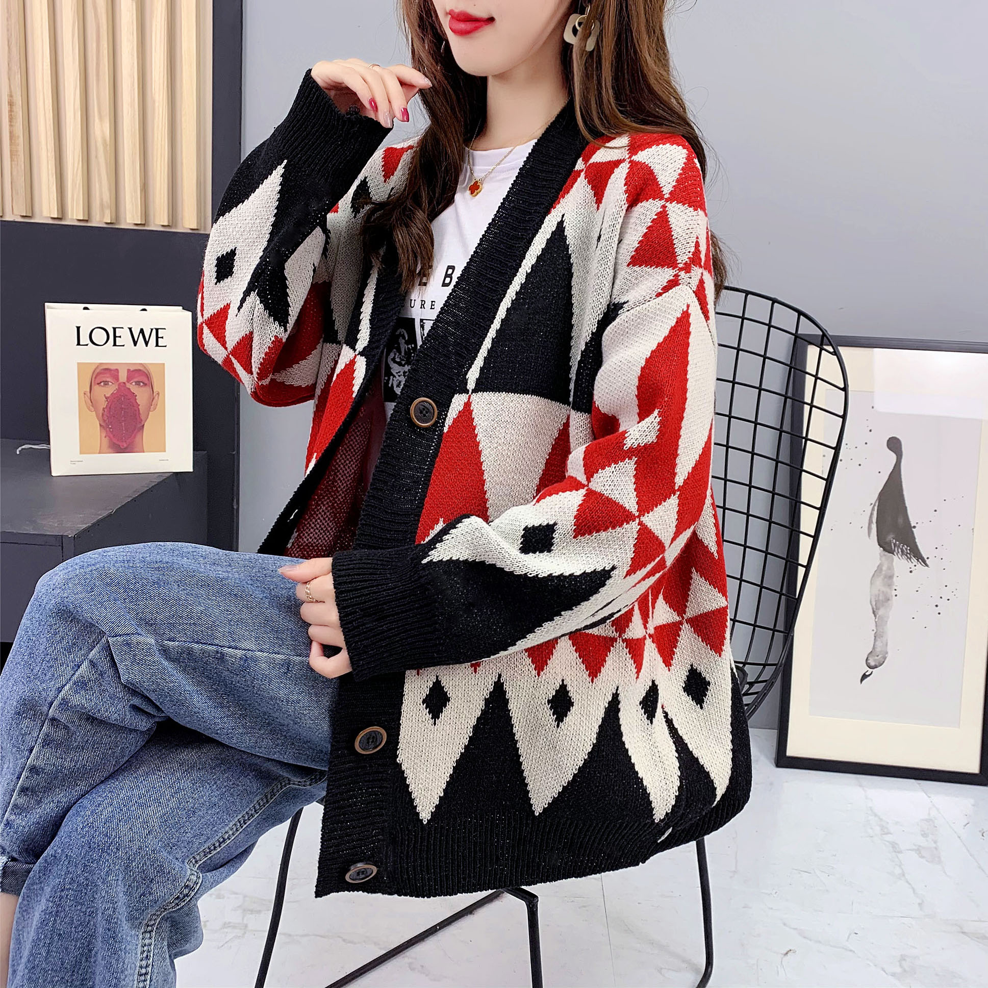 Real shot of sweater coat for women in autumn and winter 2023 new style lazy style Korean style loose knitted cardigan fashionable thickened coat