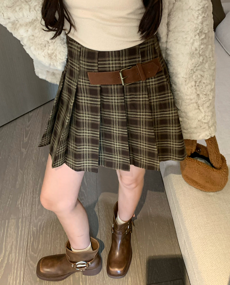Real shot plaid skirt women's high waist pleated skirt 2023 autumn and winter new slim A-line skirt short skirt