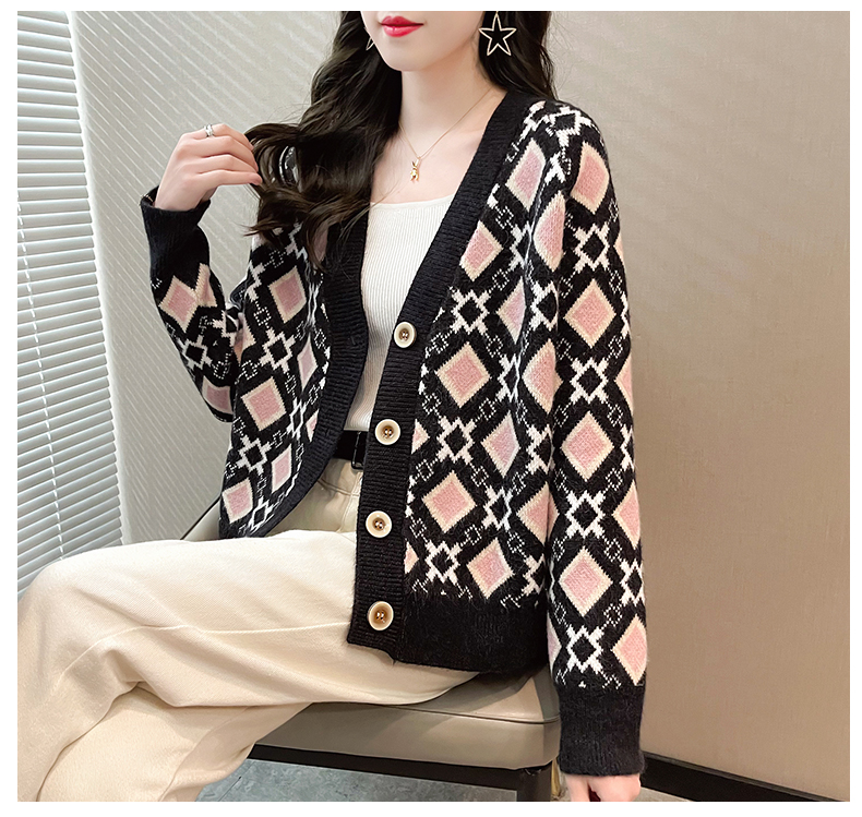 Autumn New Korean Style Loose V-neck Knitted Cardigan Women's Sweater Jacket Versatile Lazy Style Fashion Top