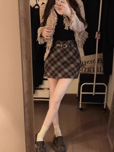 PPHOME retro sweet plaid ~ retro woolen plaid skirt autumn and winter high waist A-line hip-hugging short skirt hot girl skirt