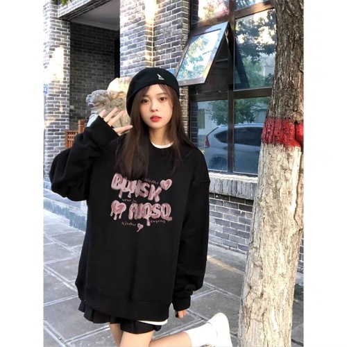 Black velvet round neck American retro sweatshirt for women  new autumn and winter oversize lazy style top