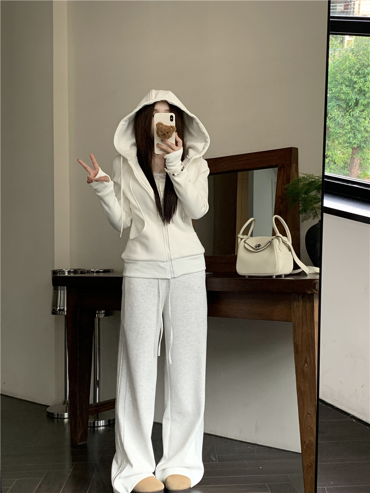 Real shot ~ Composite plus velvet version of lulu hooded sweatshirt top + composite plus velvet straight casual pants suit for women
