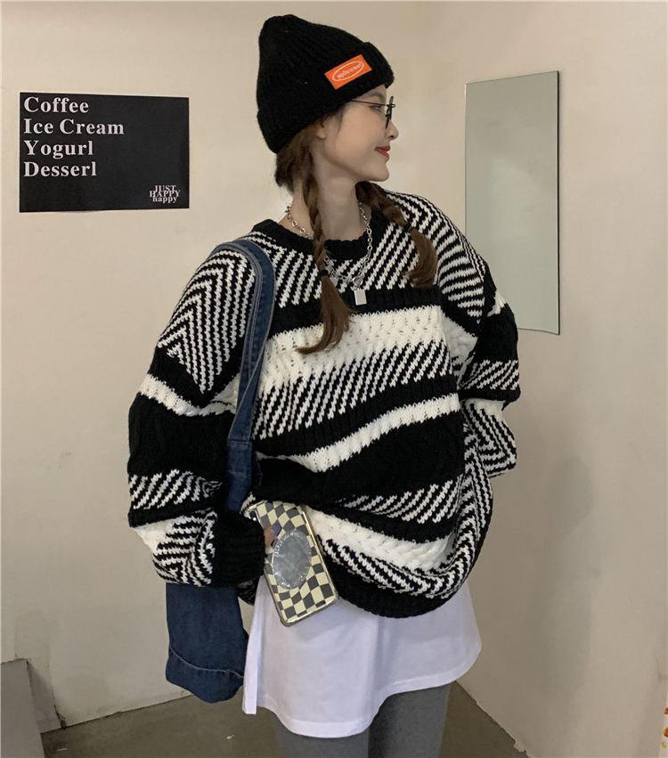 Real shot pattern sweater autumn and winter loose pullover lazy style knitted sweater top jacket