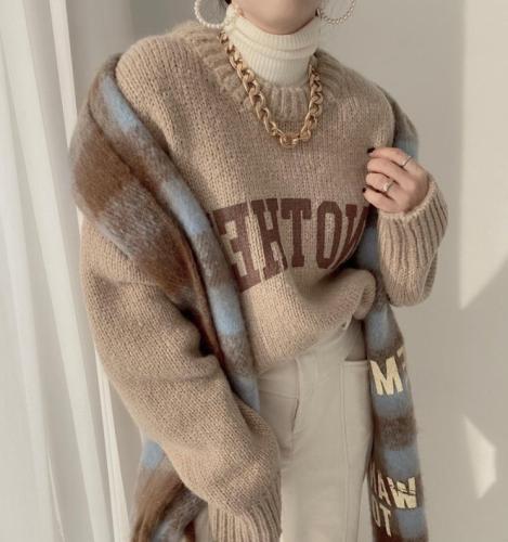 Korean chic candy-colored round neck letter printed pullover loose skin-friendly long-sleeved thickened knitted sweater for women