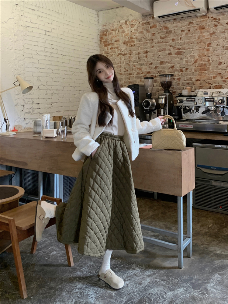 Real shot!  Korean chic winter all-match rhombus thickened quilted high-waisted hip-covering slimming A-line skirt