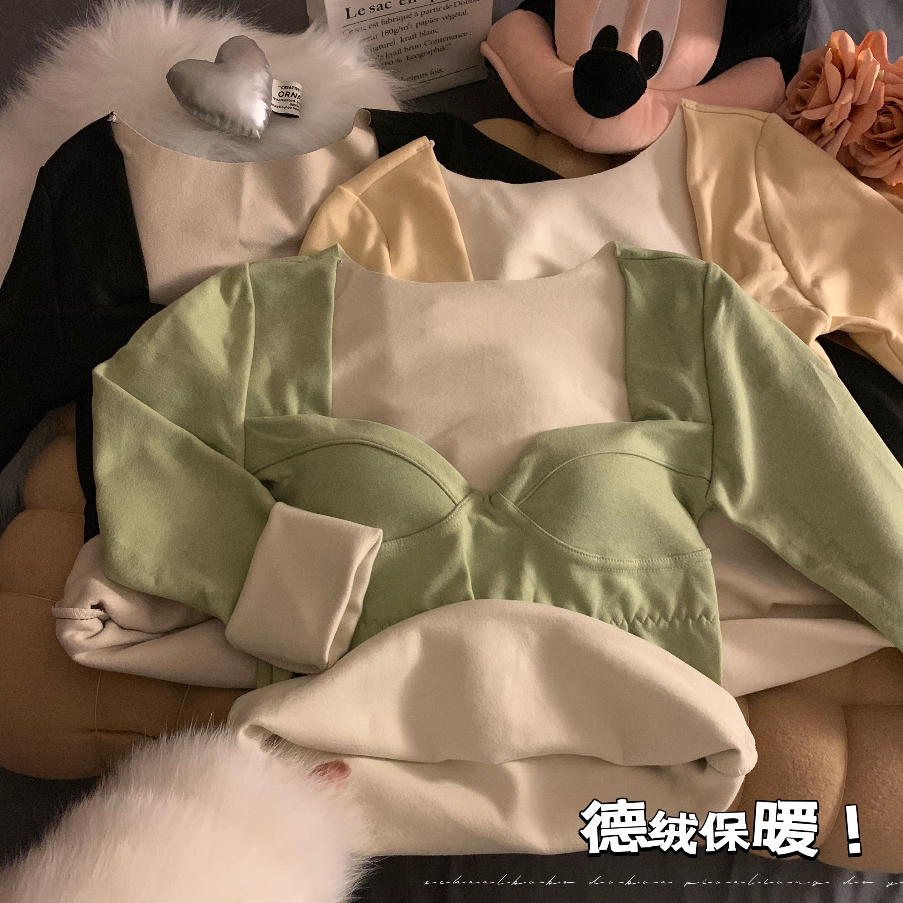 實拍德絨發熱保暖內衣女緊身上衣加絨加厚帶胸墊低領內搭打底