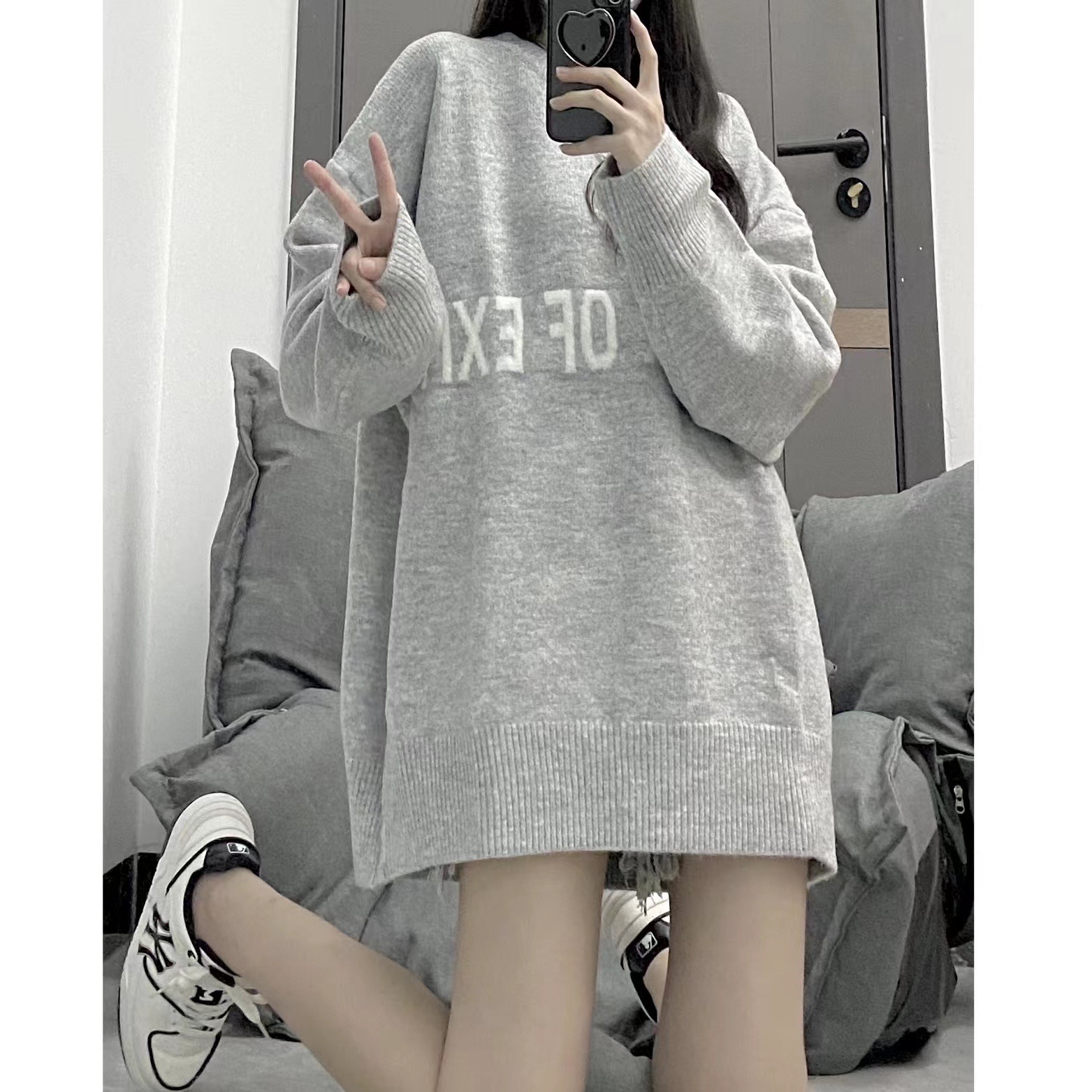 美式高街寬鬆字母圓領毛衣女秋季新款百搭休閒高級感小眾灰色上衣