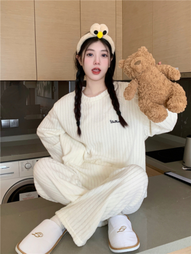 实拍  韩版chic珊瑚绒糖果色家居服减龄宽松睡衣套装两件套