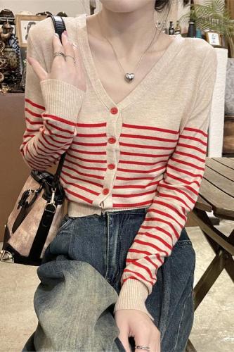 Real shot of contrasting color striped cardigan for women autumn thin Korean style V-neck jacket for small people