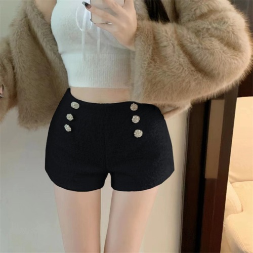 Real shot!  !  Xiaoxiangfeng Woolen Shorts Women's Thickened New Style High Waist Casual Versatile Slim Hot Girls Wear Outerwear