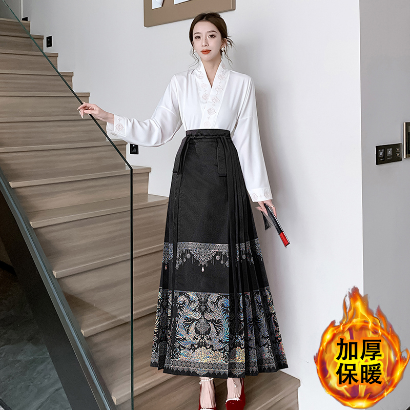 實拍 冬季新中式中國風馬面裙改良漢服套裝女黑色日常可穿連衣裙