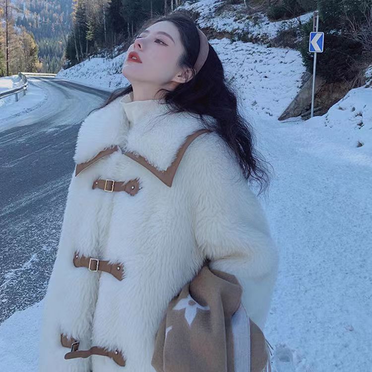 Lamb wool coat women's winter fur one-piece fur coat young style loose thickened fur coat women's mid-length