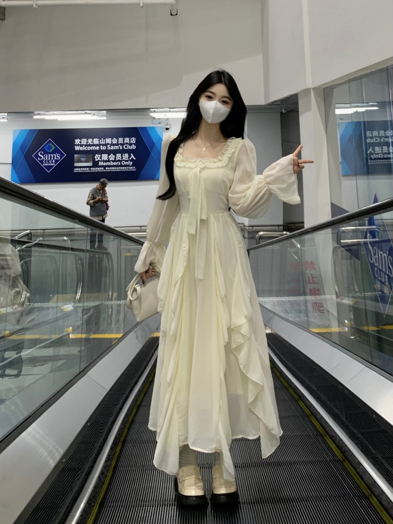 大碼秋季茶歇法式荷葉邊杏色連衣裙高級感胖mm顯瘦長袖仙女裙長裙